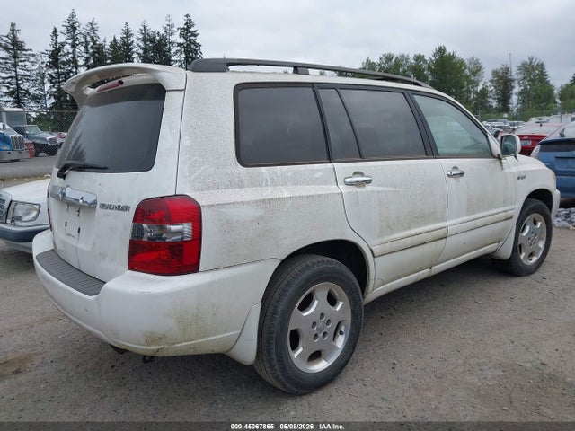 Toyota Highlander Sport V6