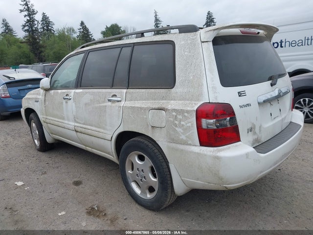 Toyota Highlander Sport V6