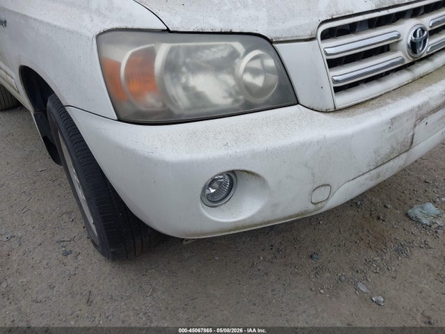 Toyota Highlander Sport V6