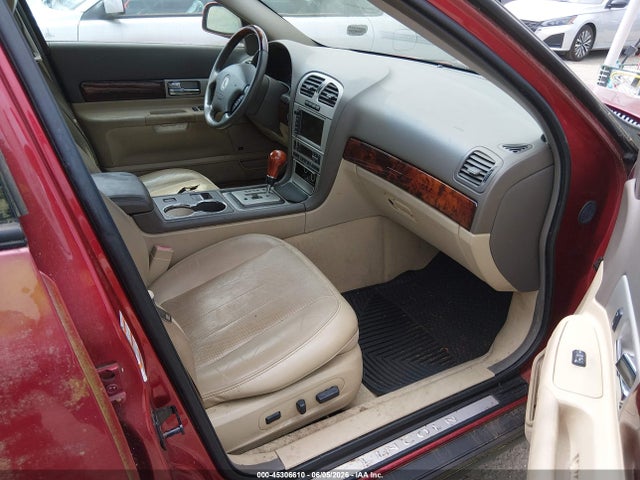 Lincoln LS V8