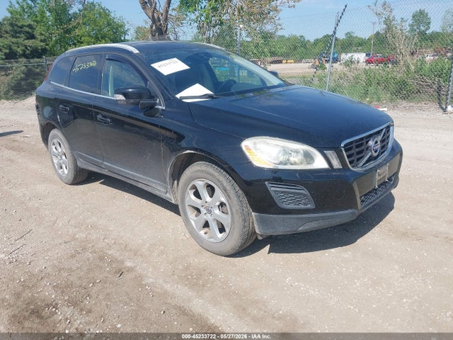 Salvage Volvo XC60 Image
