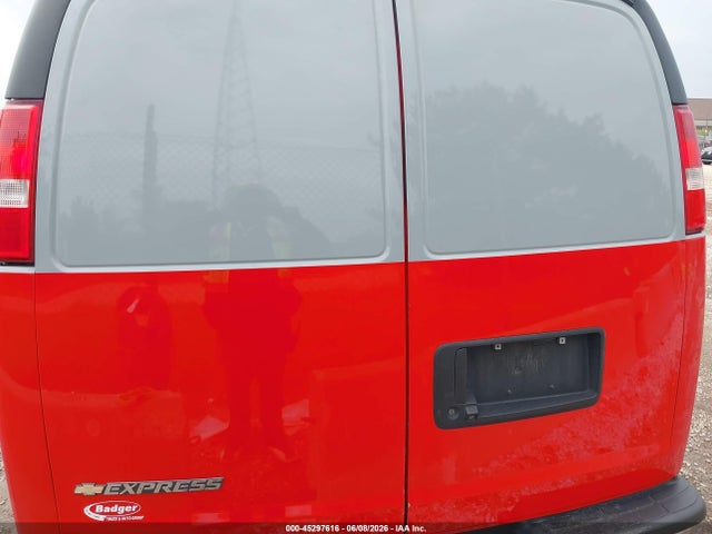 Chevrolet Express Rwd 3500 Extended Wheelbase Wt