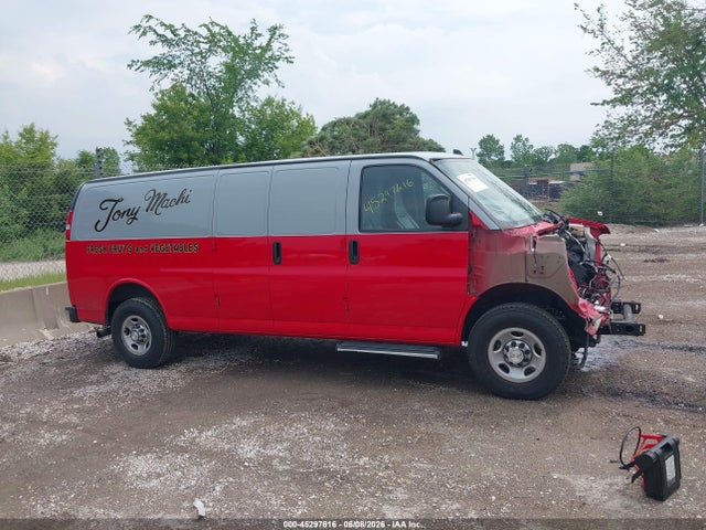 Chevrolet Express Rwd 3500 Extended Wheelbase Wt