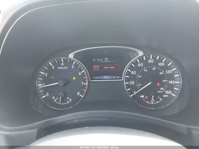 Nissan Pathfinder Sv