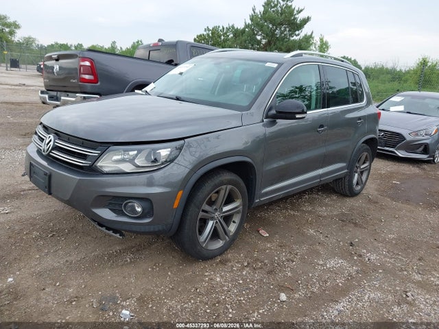 Volkswagen Tiguan 2.0t Sport