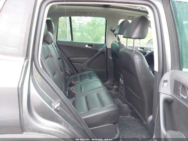 Volkswagen Tiguan 2.0t Sport