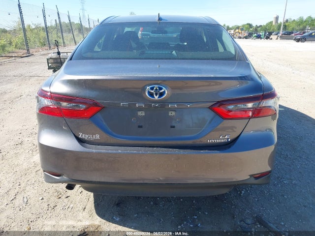 Toyota Camry Le