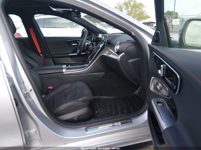 Mercedes-Benz C-Class 4matic
