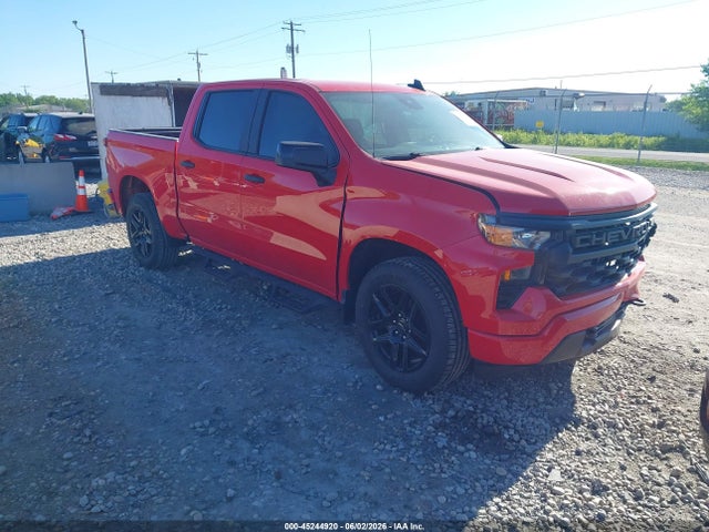 Chevrolet Silverado 1500 4wd  Short Bed Custom