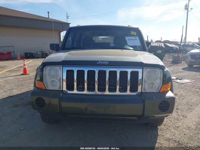 Jeep Commander Sport