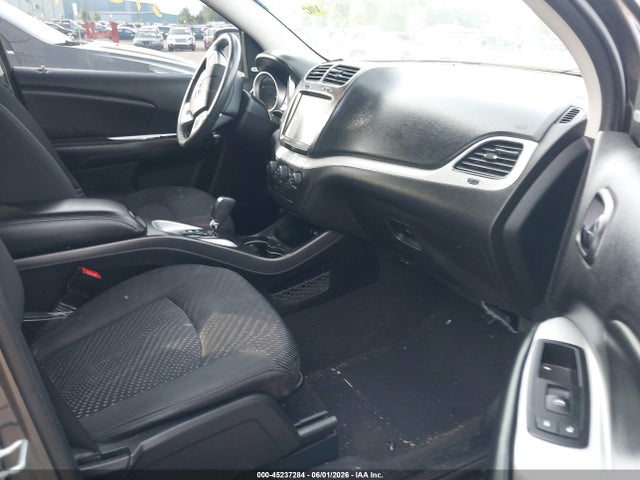Dodge Journey Sxt
