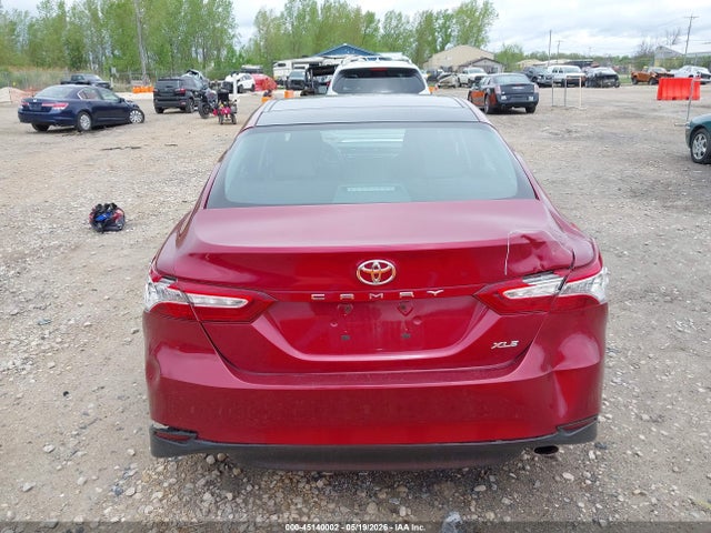 Toyota Camry Xle