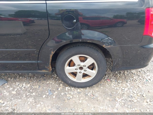Dodge Grand Caravan Crew
