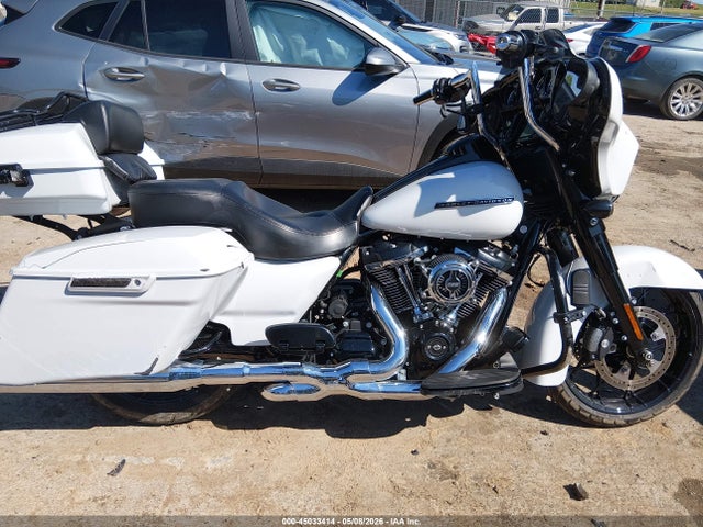 Harley-Davidson Flhxs