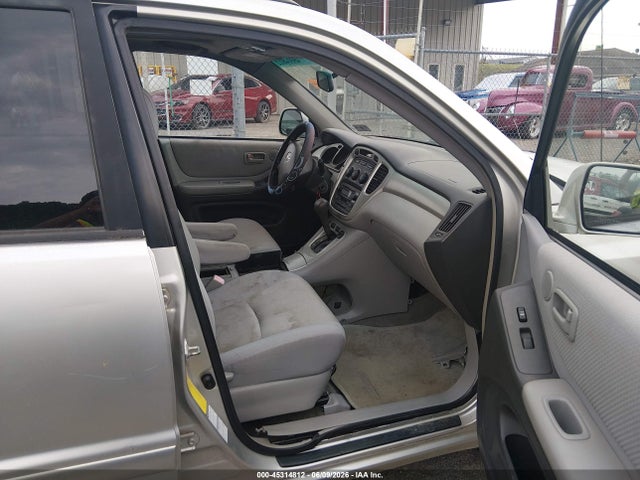 Toyota Highlander V6