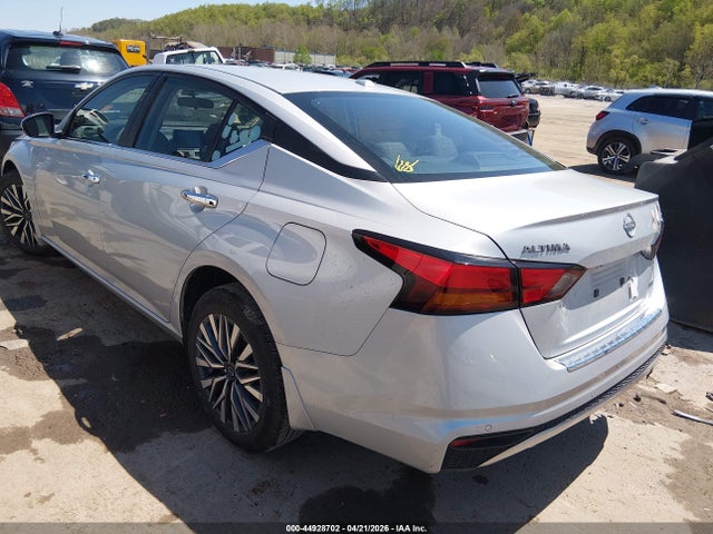 Nissan Altima Sv Intelligent Awd