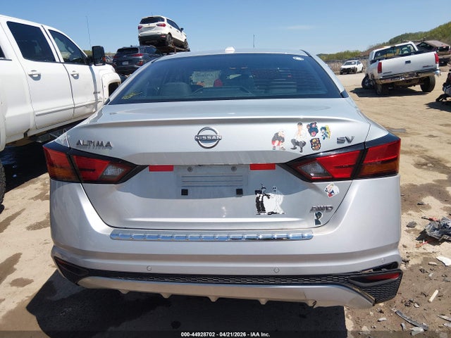 Nissan Altima Sv Intelligent Awd