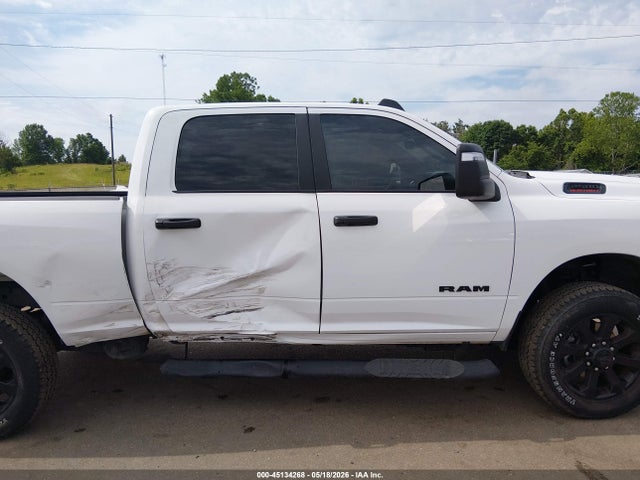 Ram 2500 Big Horn  4x4 6'4 Box