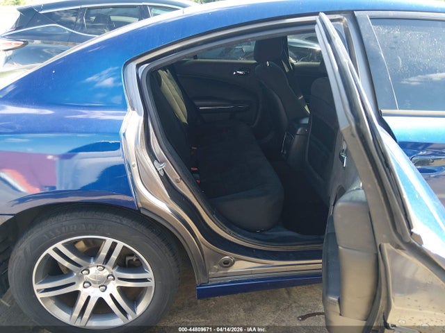 Dodge Charger Se