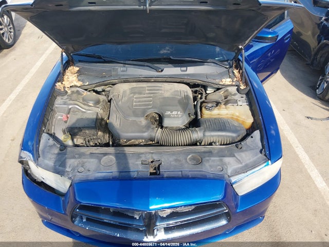 Dodge Charger Se