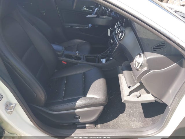 Mercedes-Benz Cla-class 4matic