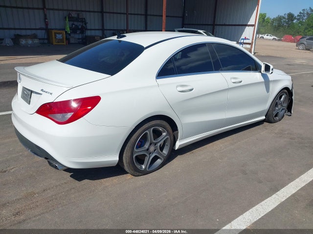 Mercedes-Benz Cla-class 4matic