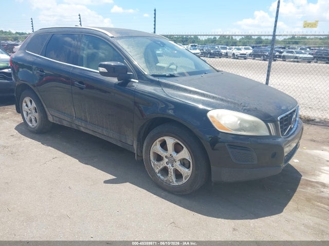 Salvage Volvo XC60 Image