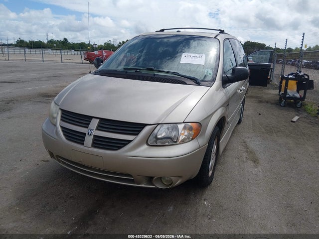Dodge Grand Caravan Sxt