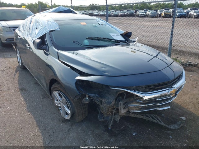 Salvage Chevrolet Malibu Image