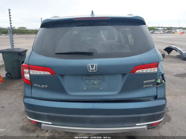 Honda Pilot 2wd Touring 8 Passenger