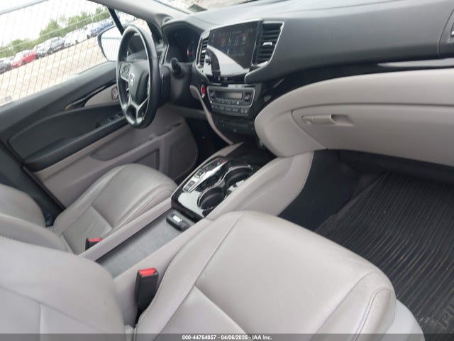 Honda Pilot 2wd Touring 8 Passenger