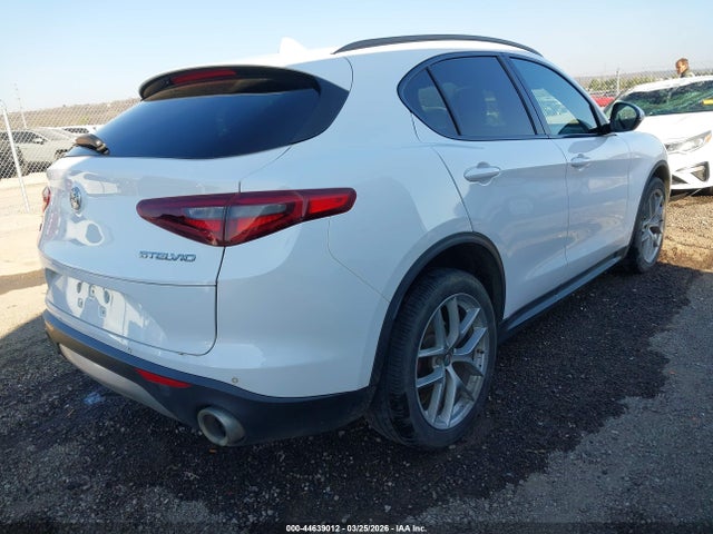 Alfa Romeo Stelvio Ti Sport Awd