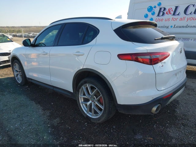 Alfa Romeo Stelvio Ti Sport Awd