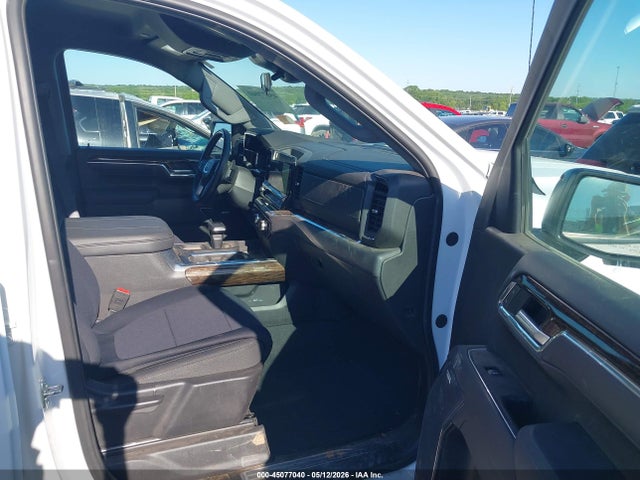 GMC Sierra 1500 4wd  Short Box Elevation With 3sb