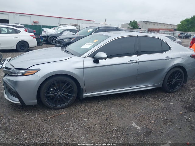 Toyota Camry Xse