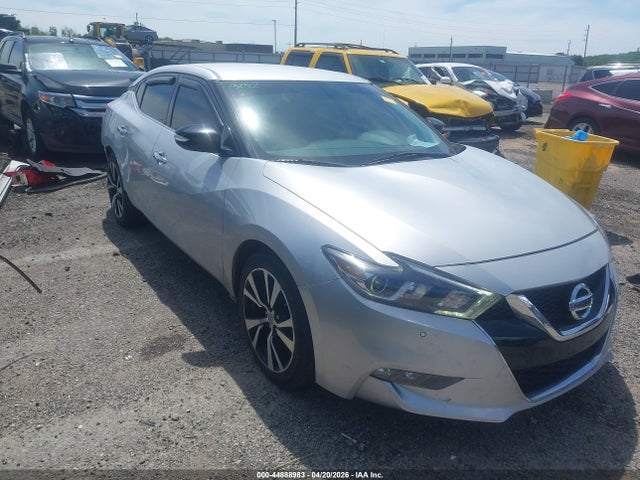 Salvage Nissan Maxima Image