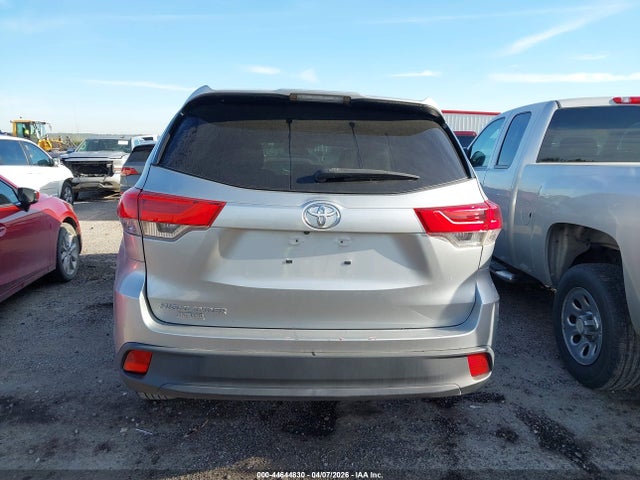 Toyota Highlander Le