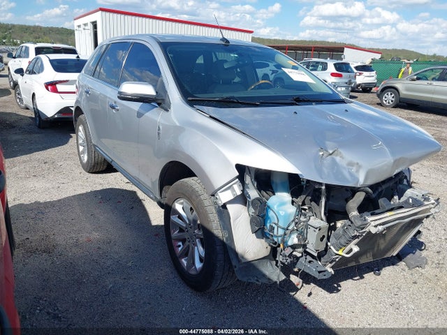 Salvage Lincoln MKX Image