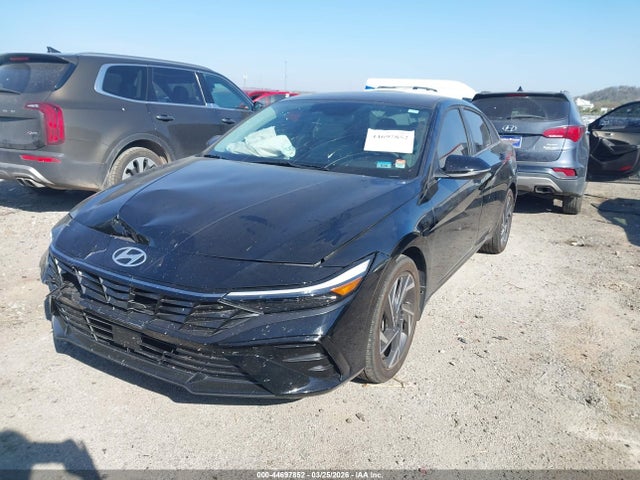 Hyundai ELANTRA Limited