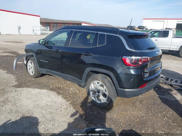Jeep Compass Latitude 4x4