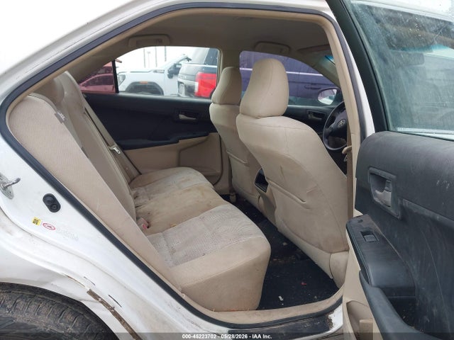 Toyota Camry Le