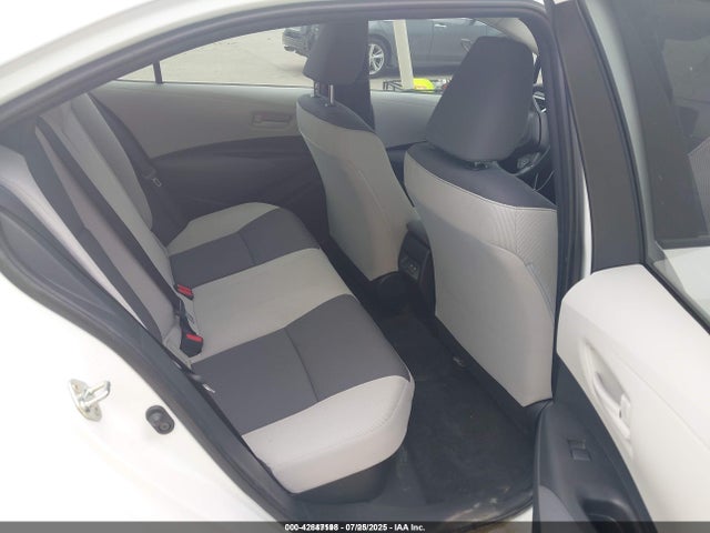 Toyota Corolla Hybrid Le