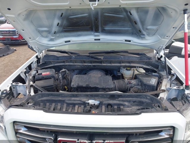 GMC Sierra 1500 4wd  Short Box Slt