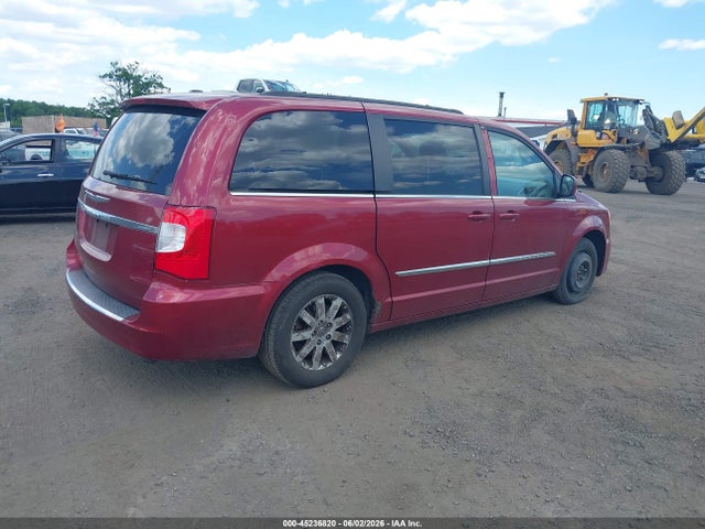 Chrysler Town & Country Touring