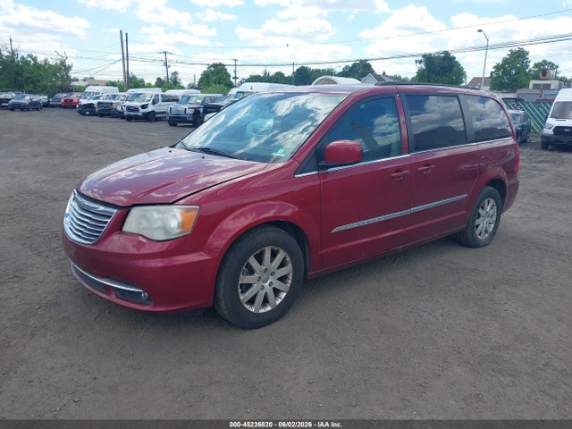 Chrysler Town & Country Touring
