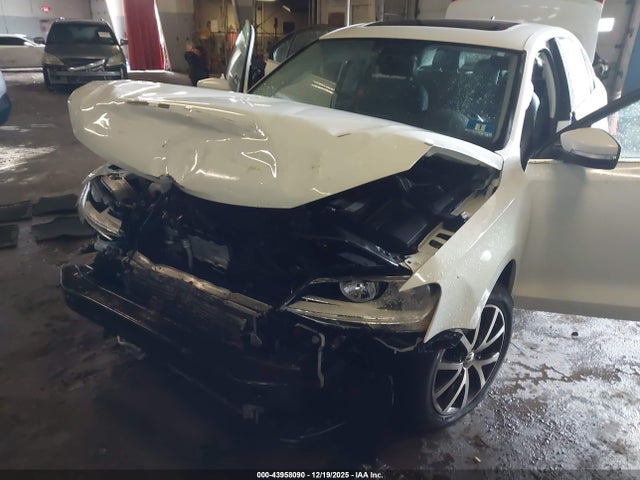 Volkswagen Jetta 1.4t Se