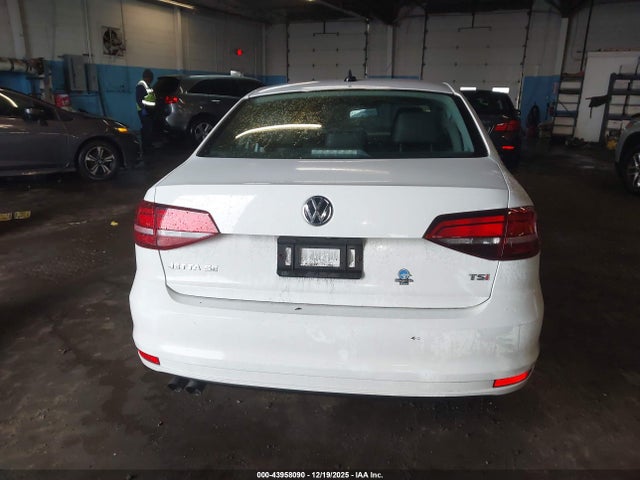 Volkswagen Jetta 1.4t Se
