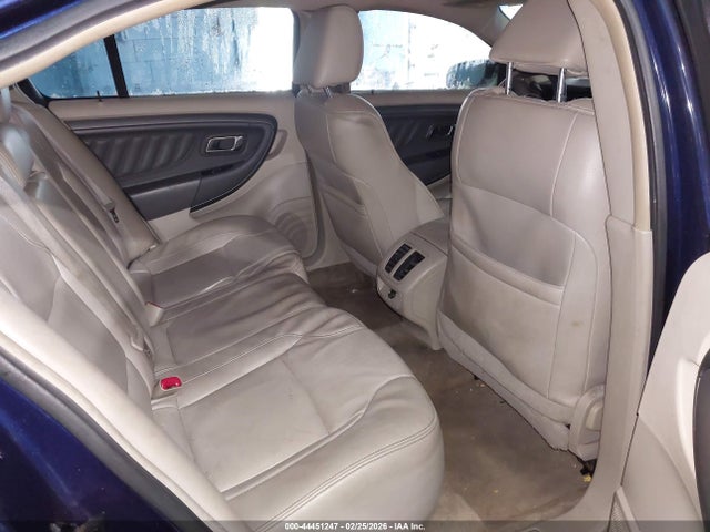 Ford Taurus Sel