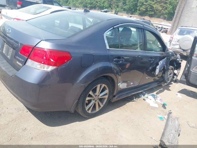 Subaru Legacy 2.5i Premium