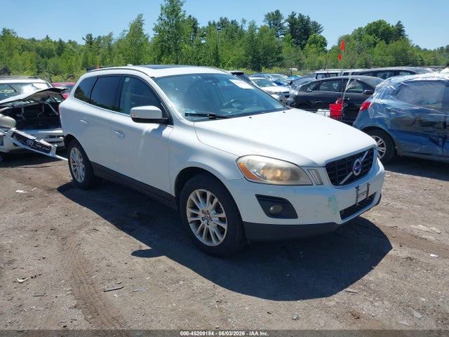 Salvage Volvo XC60 Image